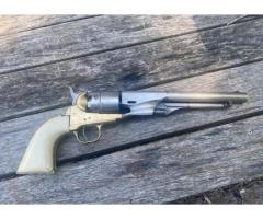 Colt 1860 army CVA, neat grips