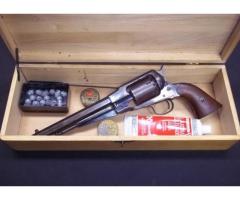 ANTIQUE REMINGTON 1858 REVOLVER 44 CALIBER W/CUSTOM BOX